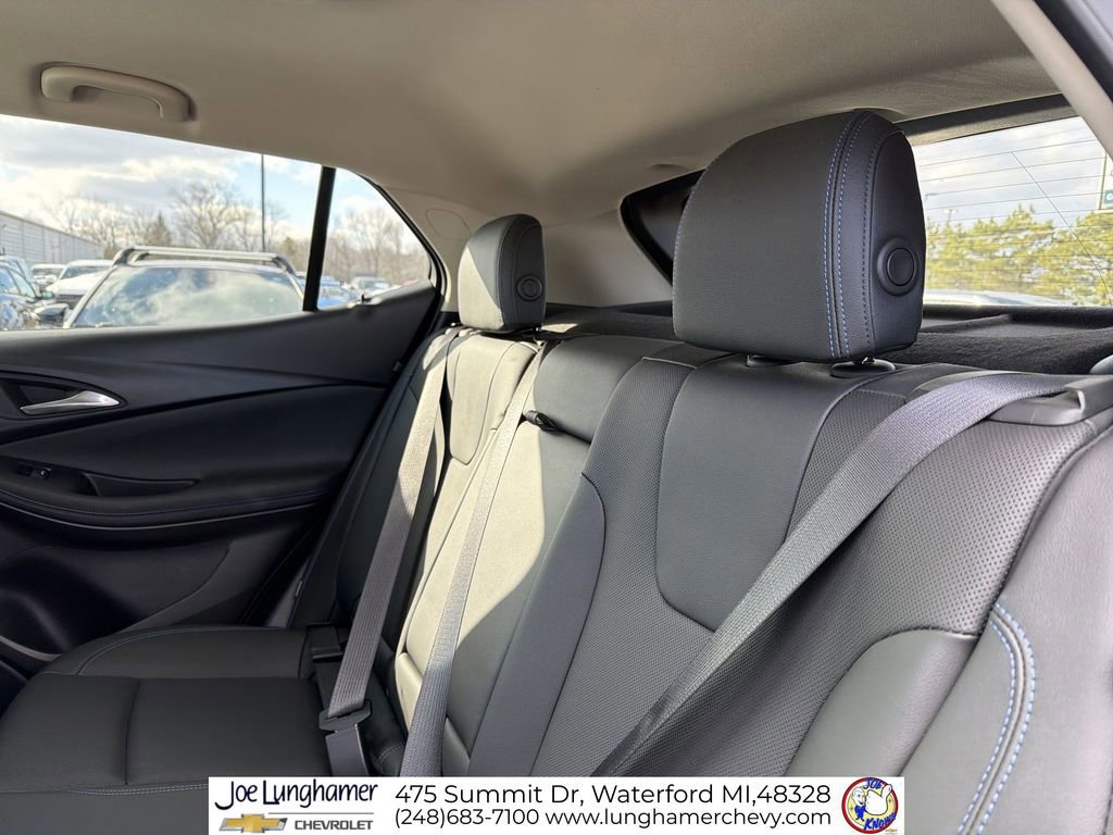 Certified 2025 Buick Encore GX Sport Touring w/ Advanced Technology Package image 25