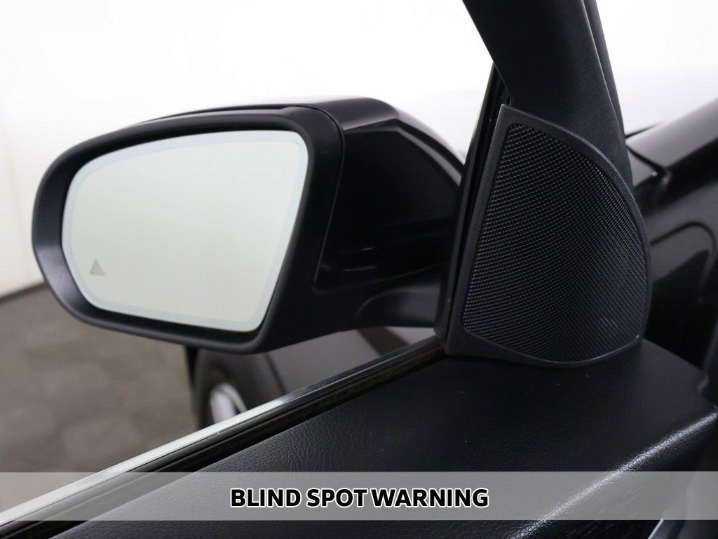 Used 2021 Mercedes-Benz GLC 300 4MATIC w/ Multimedia Package image 6