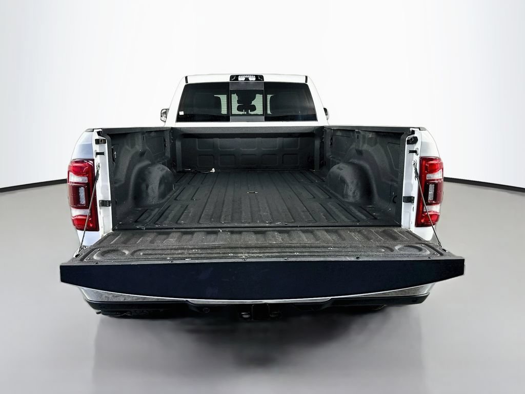 Used 2022 RAM 3500 Limited AWD/4WD image 29