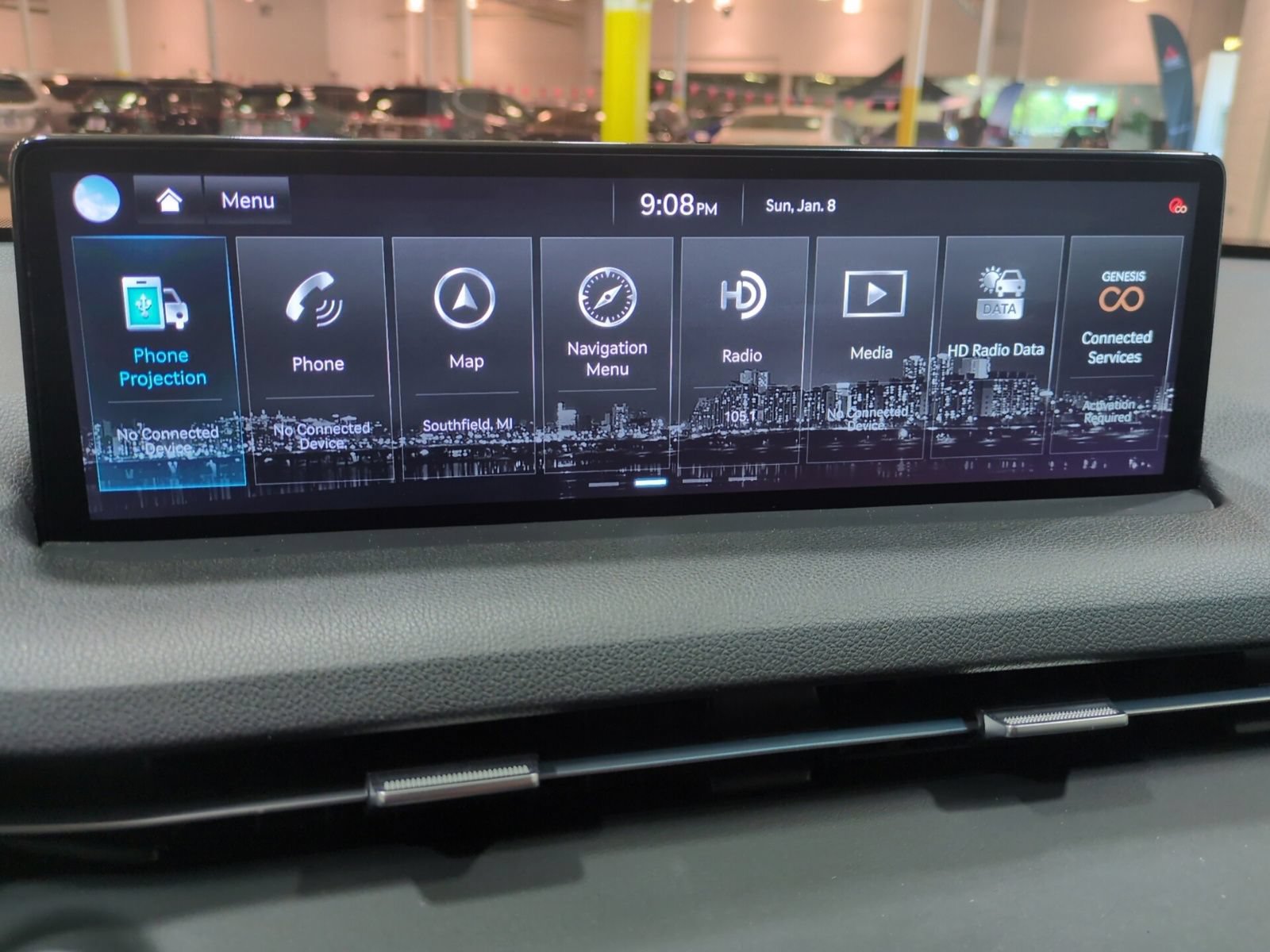 Certified 2025 Genesis GV70 3.5T Sport AWD/4WD image 23