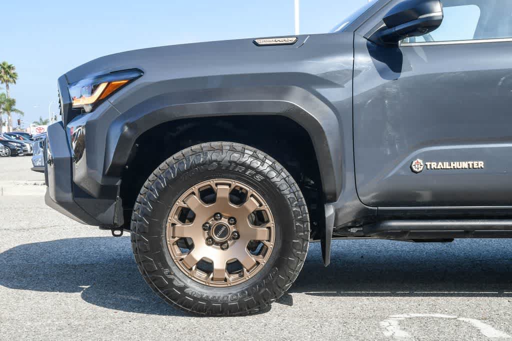 Used 2025 Toyota 4Runner Trailhunter AWD/4WD image 12