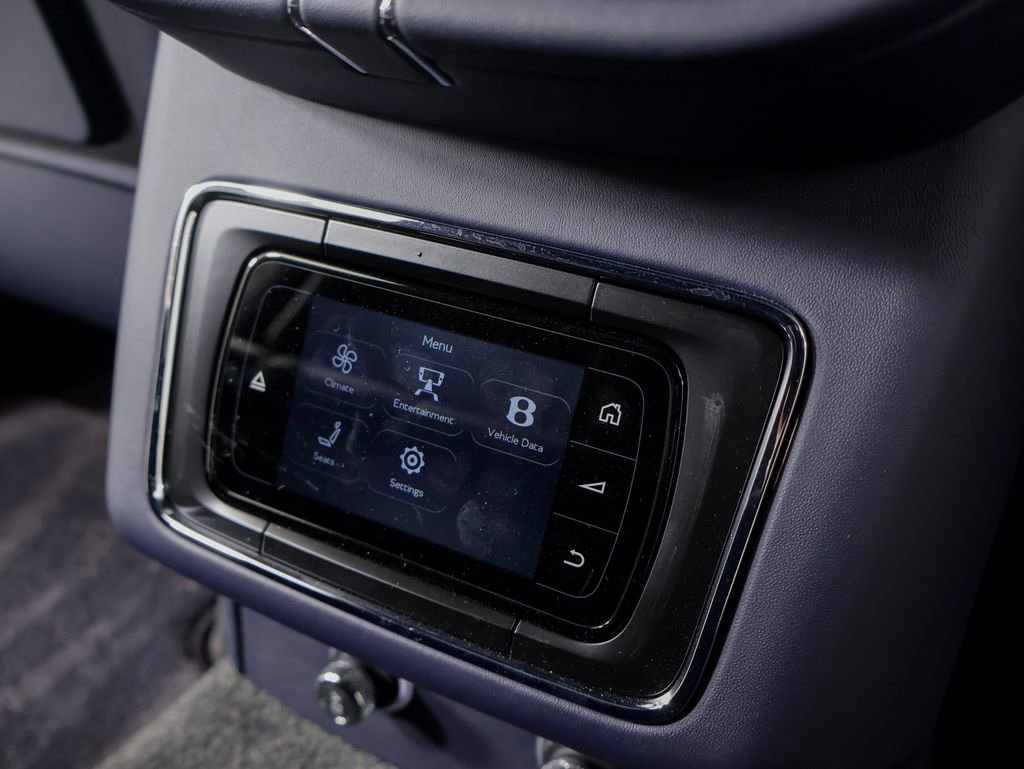 Used 2019 Bentley Bentayga image 33