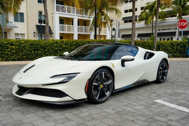 Used 2023 Ferrari SF90 Stradale AWD/4WD image 9