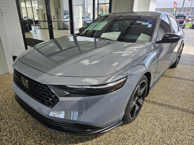 Used 2023 Honda Accord Sport image 5