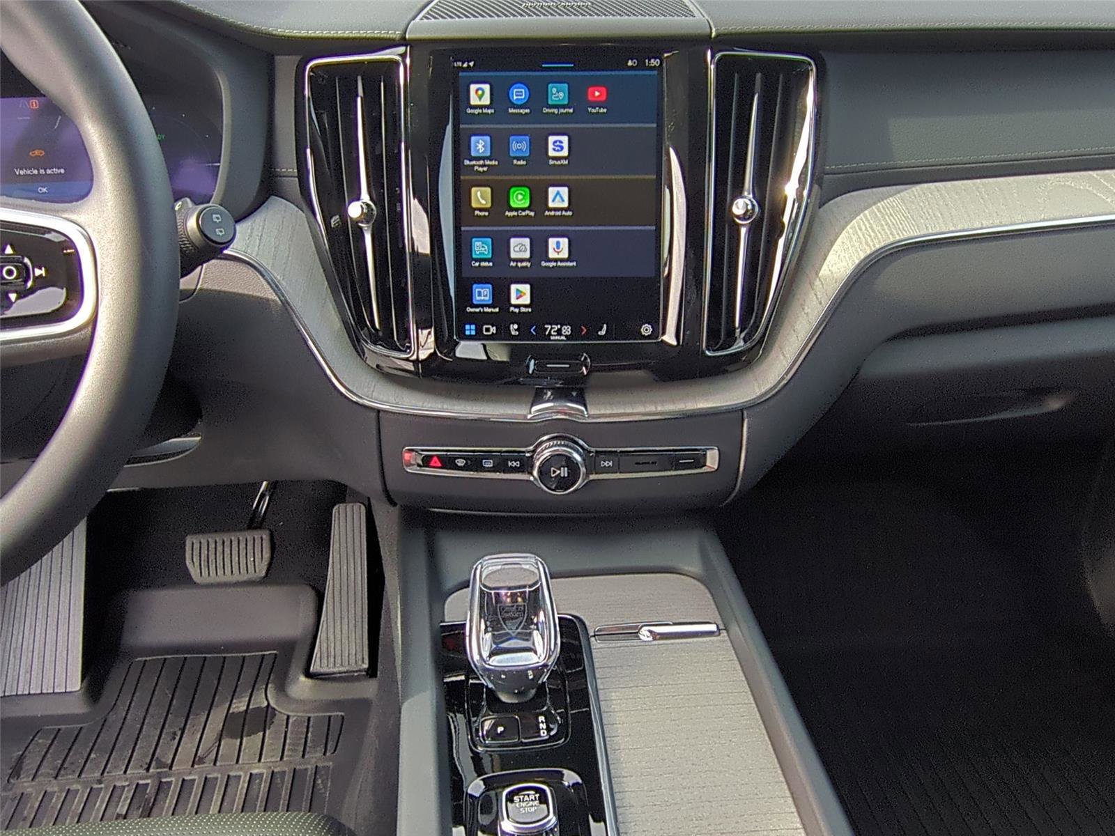 Used 2025 Volvo XC60 T8 Ultra w/ Protection Package Premier image 15