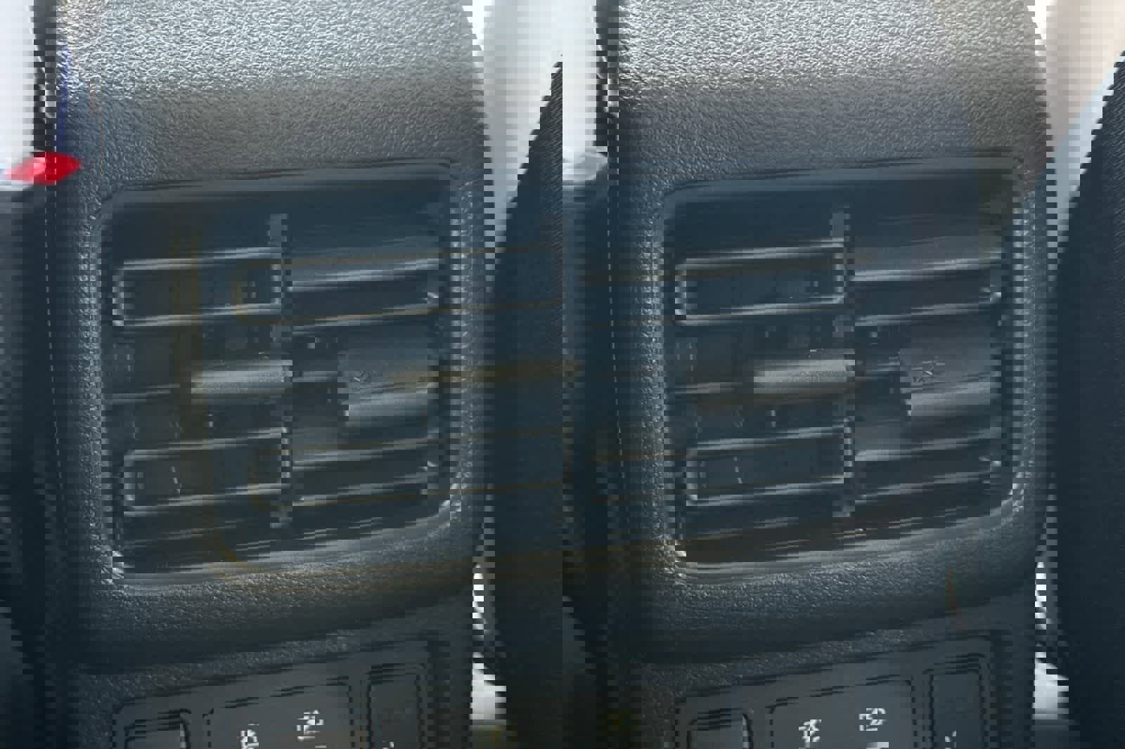 New 2026 Nissan Leaf Platinum+ image 15