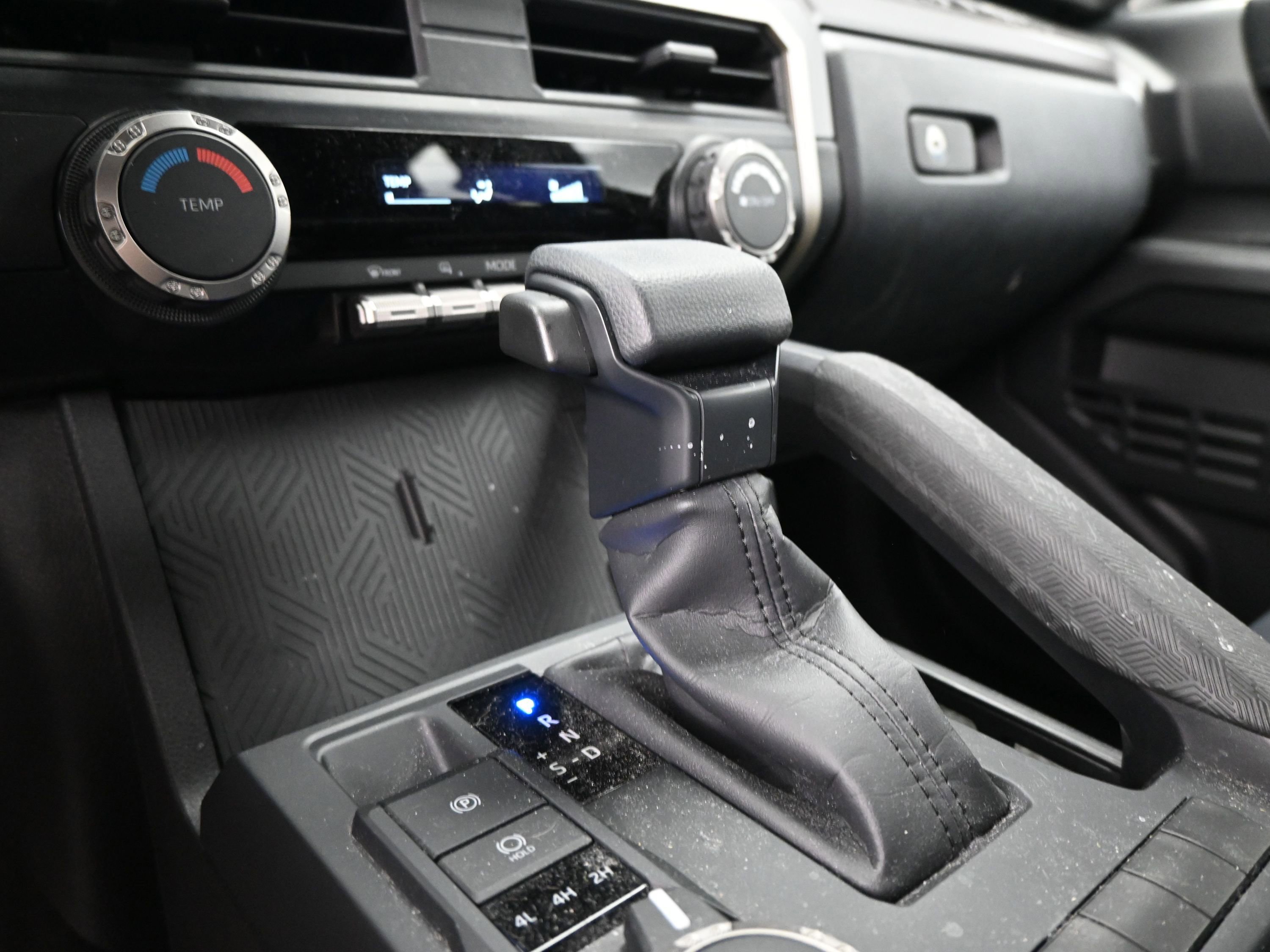 Used 2024 Toyota Tacoma SR5 image 14