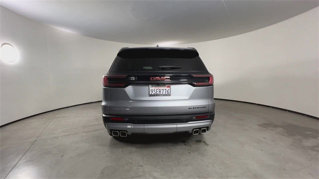 Used 2025 GMC Acadia Elevation image 7