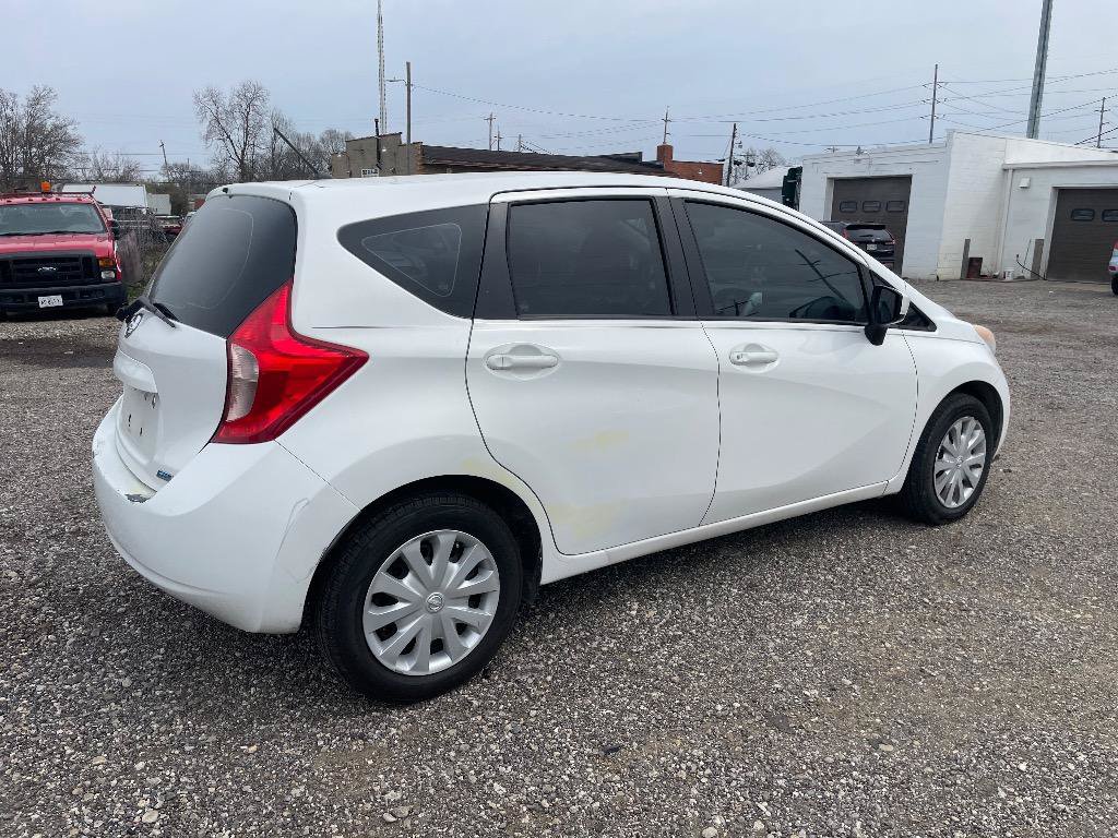 Used 2015 Nissan Versa Note S Plus FWD image 2