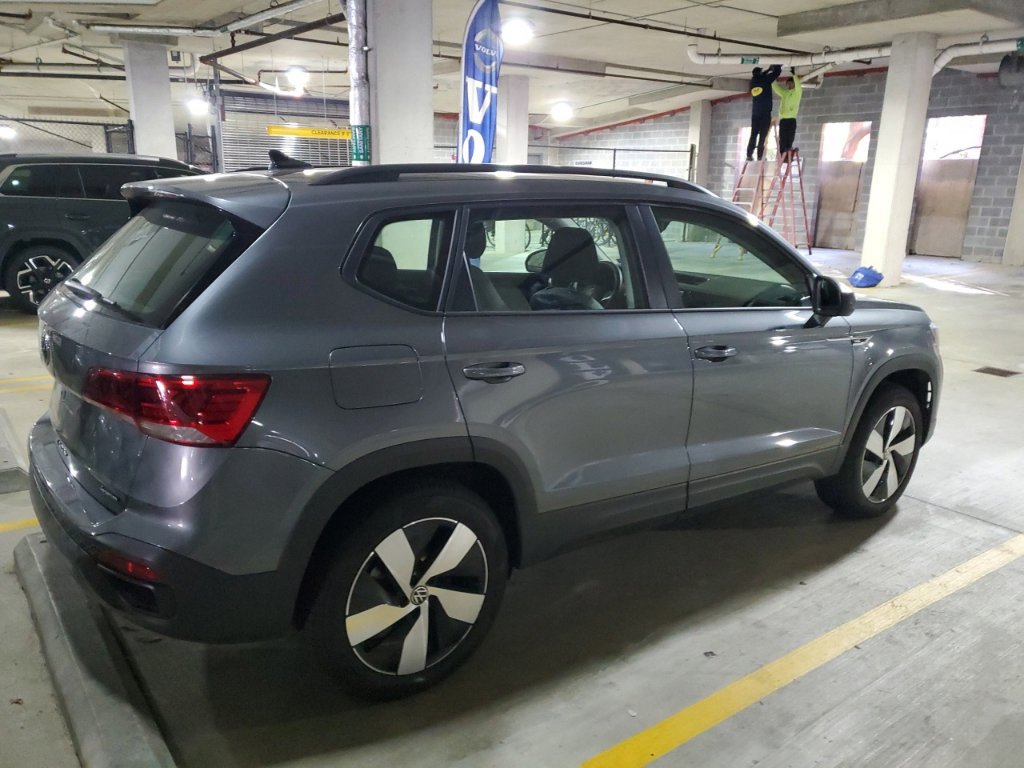 Used 2024 Volkswagen Taos S AWD/4WD image 15
