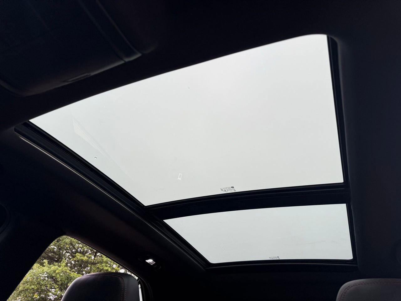 Used 2022 Chevrolet Equinox RS w/ RS Leather Package FWD image 19