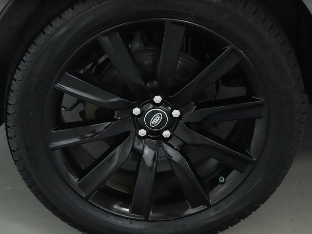 Used 2019 Land Rover Range Rover Velar R-Dynamic SE AWD/4WD image 42