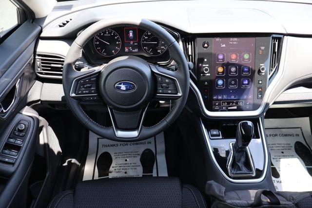 Certified 2025 Subaru Outback Premium AWD/4WD image 6