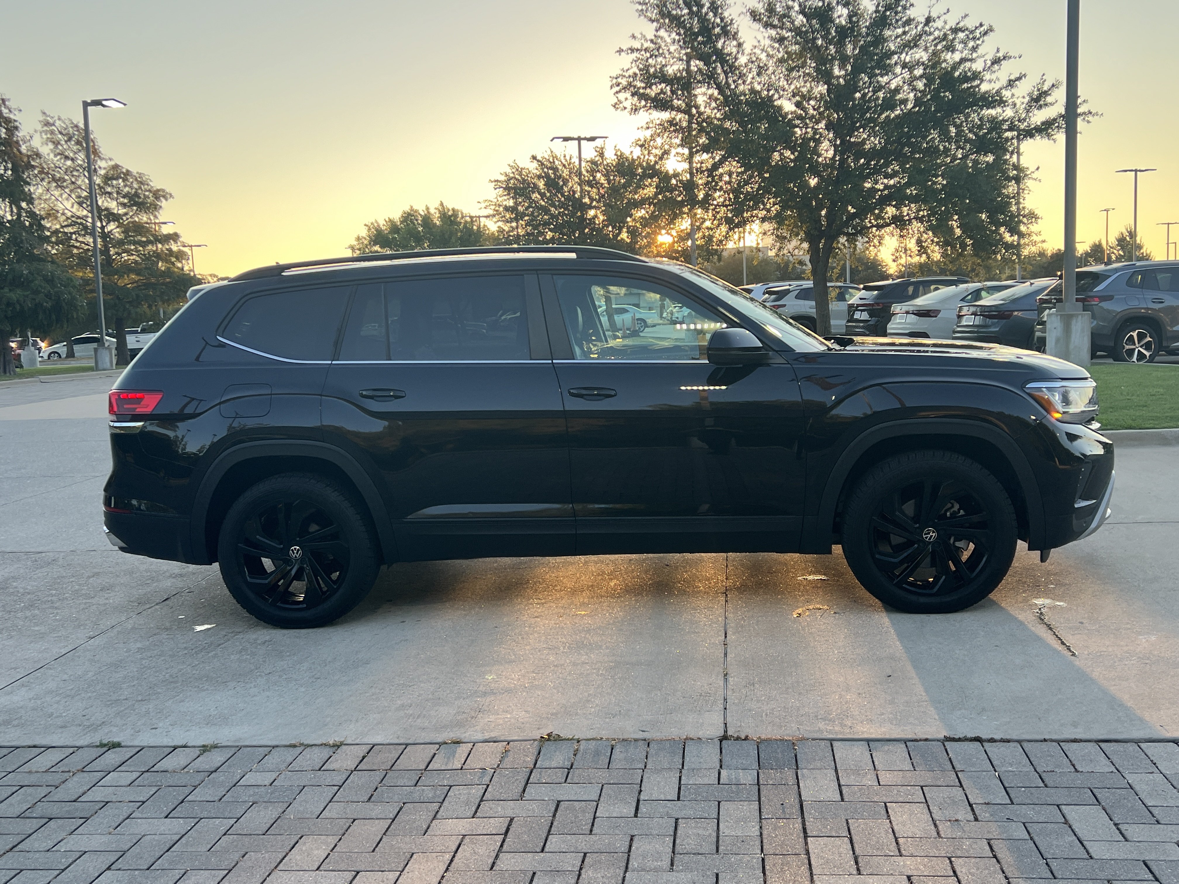 Certified 2022 Volkswagen Atlas SE AWD/4WD image 10