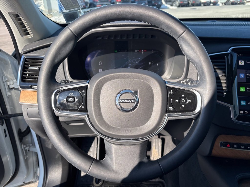 Certified 2023 Volvo XC90 B6 Plus image 20