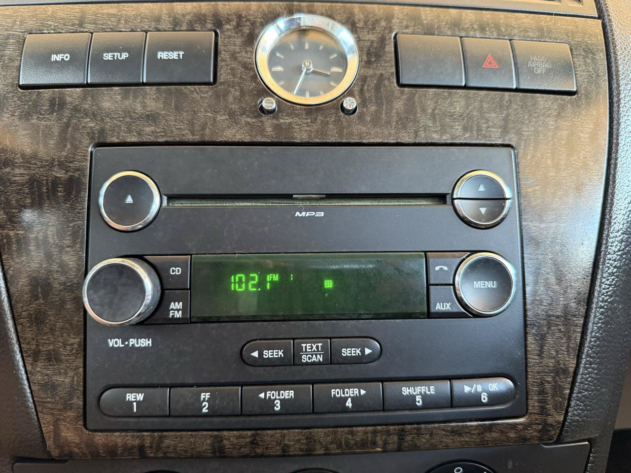 Used 2009 Mercury Milan FWD image 36