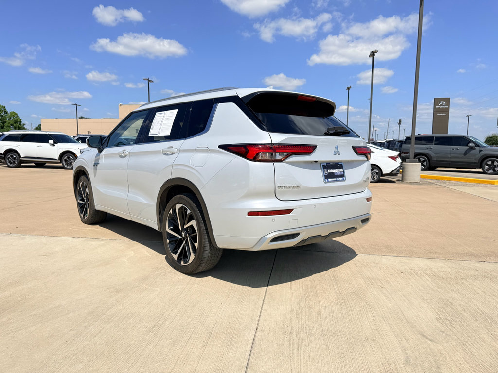 Used 2024 Mitsubishi Outlander SEL AWD/4WD image 7