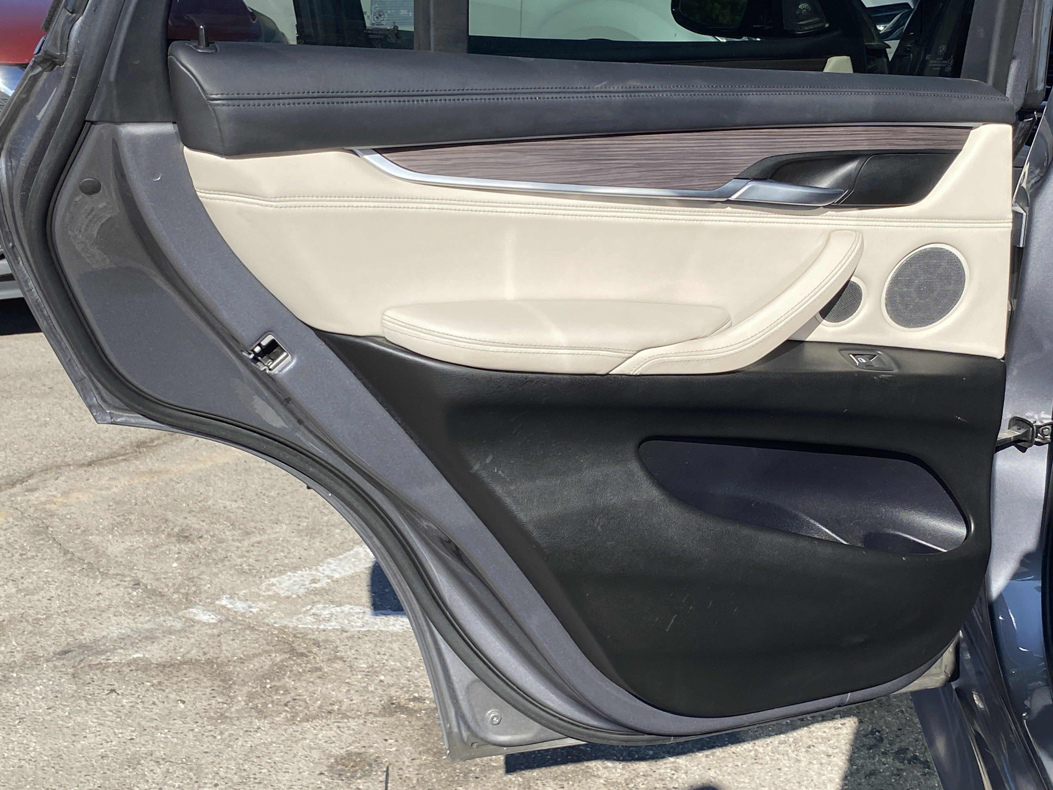 Used 2018 BMW X5 sDrive35i RWD image 16