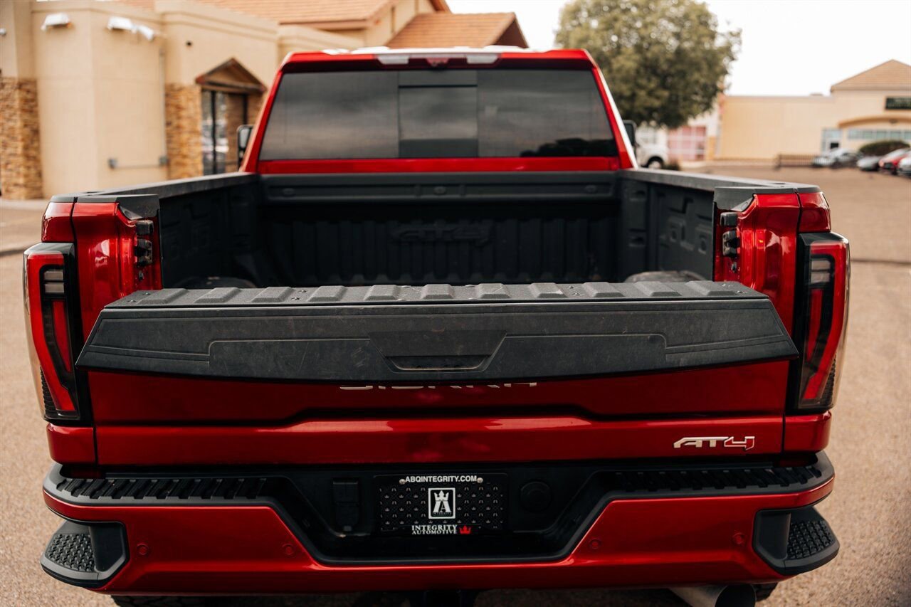 Used 2024 GMC Sierra 2500 AT4 w/ AT4 Premium Plus Package AWD/4WD image 47