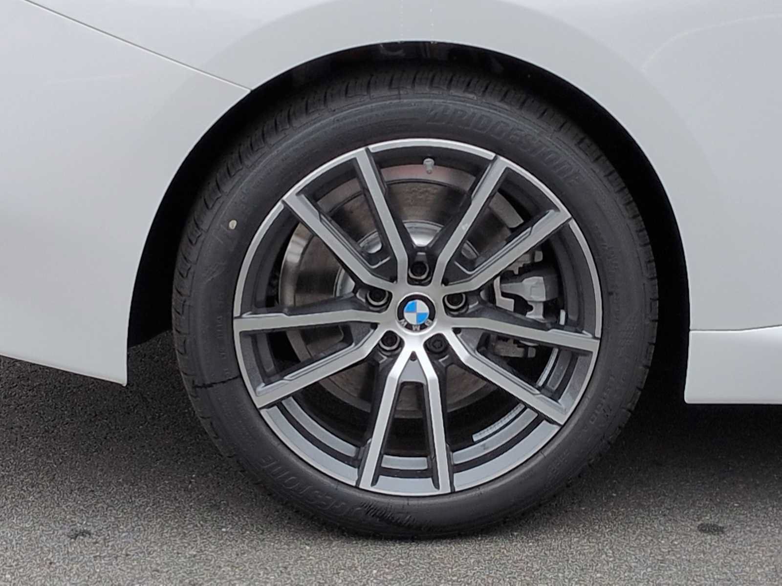 Used 2026 BMW 230i xDrive Coupe w/ Convenience Package AWD/4WD image 13