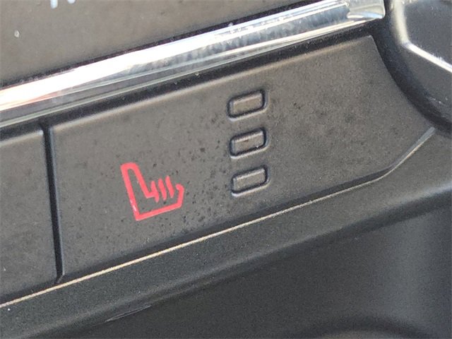 Certified 2022 Ford F150 XLT w/ Equipment Group 302A High image 5