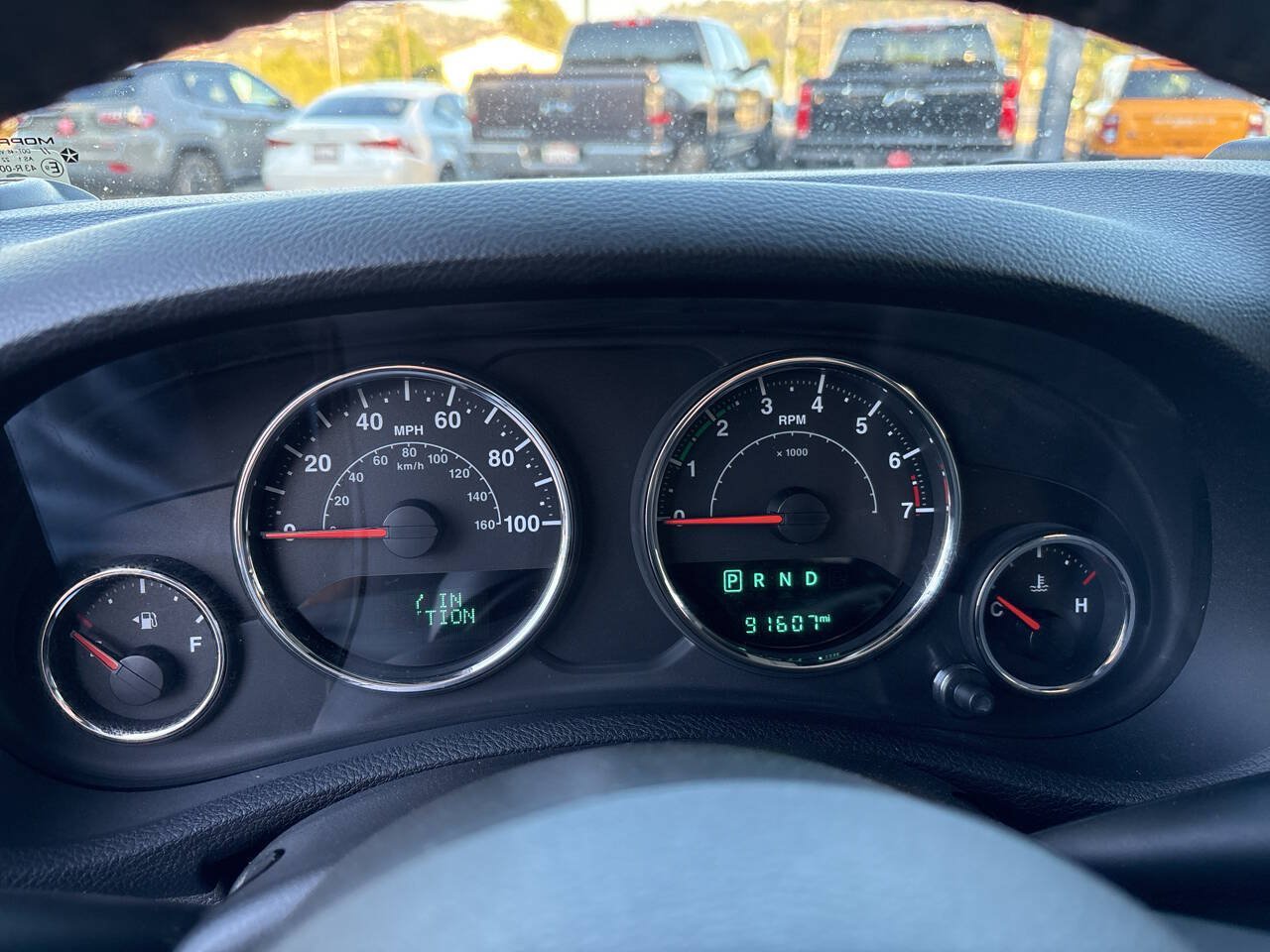 Used 2017 Jeep Wrangler Unlimited Rubicon w/ Connectivity Group AWD/4WD image 17