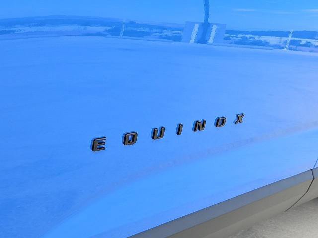 New 2027 Chevrolet Equinox RS FWD image 32