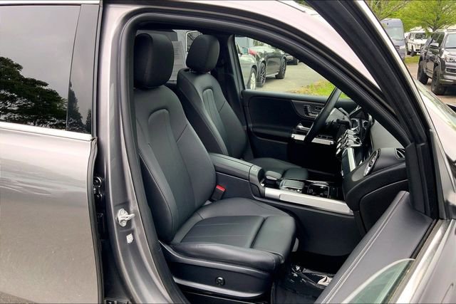 Certified 2022 Mercedes-Benz GLB 250 4MATIC image 7