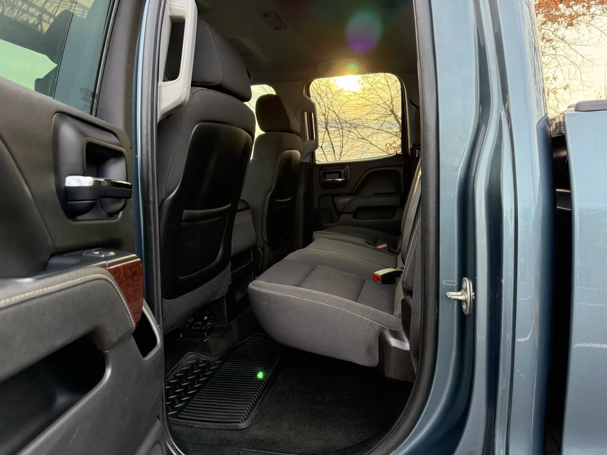 Used 2015 GMC Sierra 2500 SLE w/ SLE Preferred Package image 11