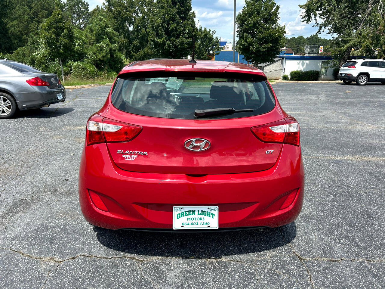 Used 2016 Hyundai Elantra GT image 3