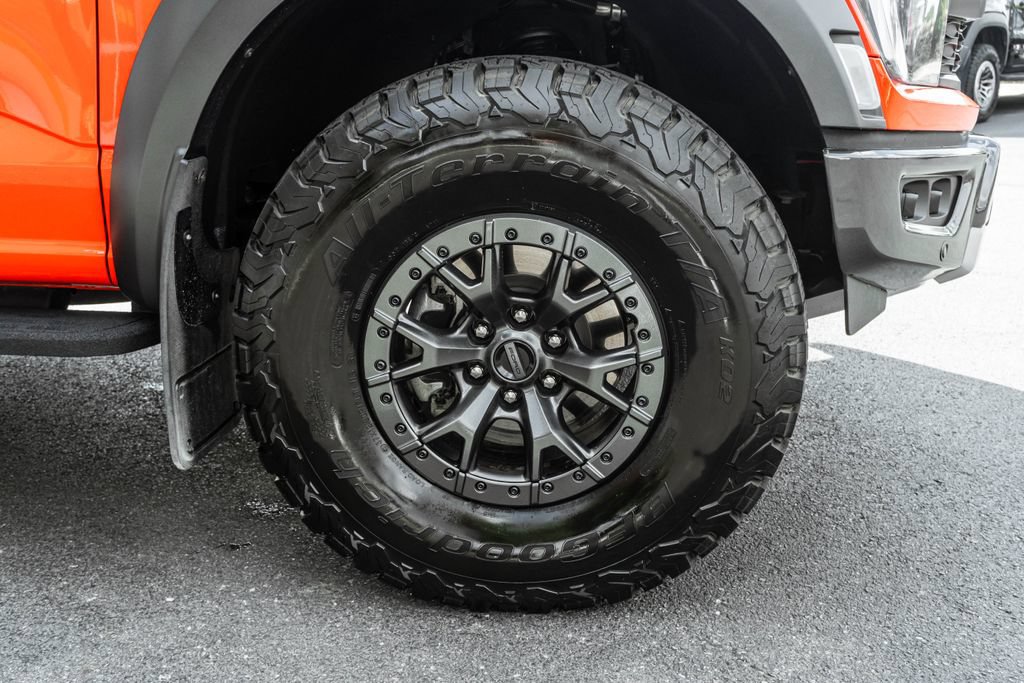 Used 2022 Ford F150 Raptor w/ Raptor 37 Performance Package AWD/4WD image 5