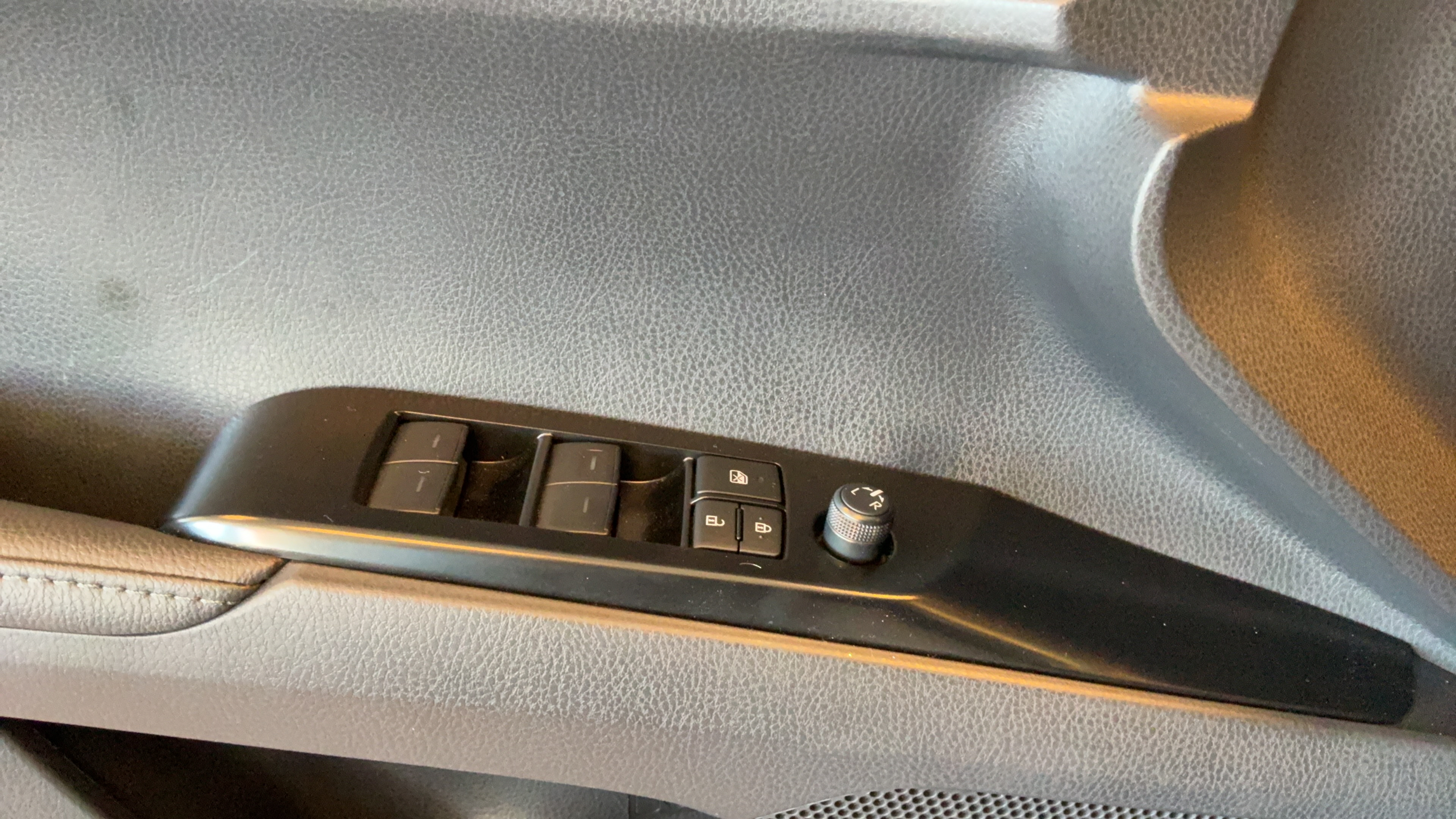 Used 2026 Toyota Camry XSE FWD image 22