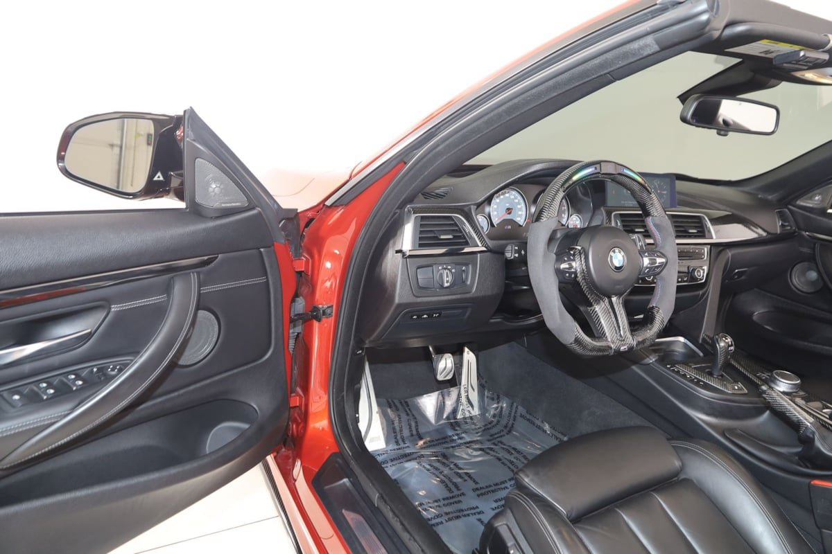Used 2019 BMW M4 Convertible w/ Competition Package RWD image 75