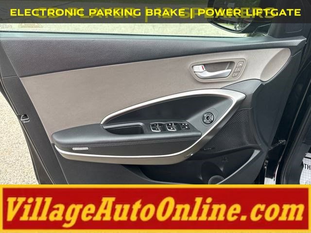 Used 2017 Hyundai Santa Fe Limited AWD/4WD image 10