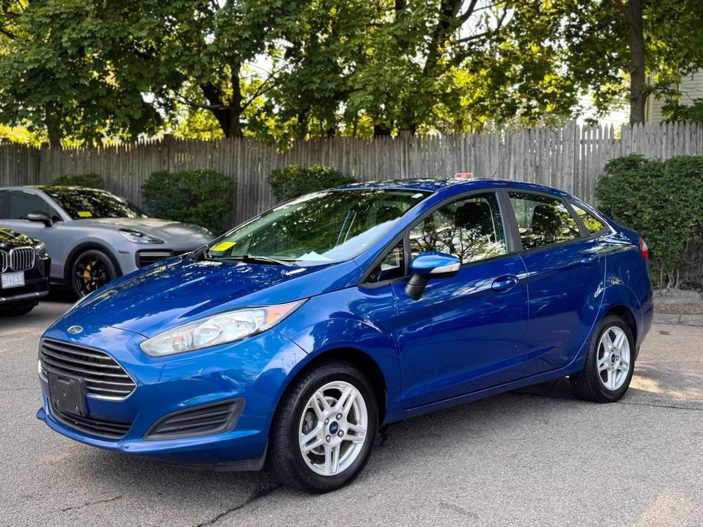 Used 2019 Ford Fiesta SE w/ Cold Weather Package FWD image 2