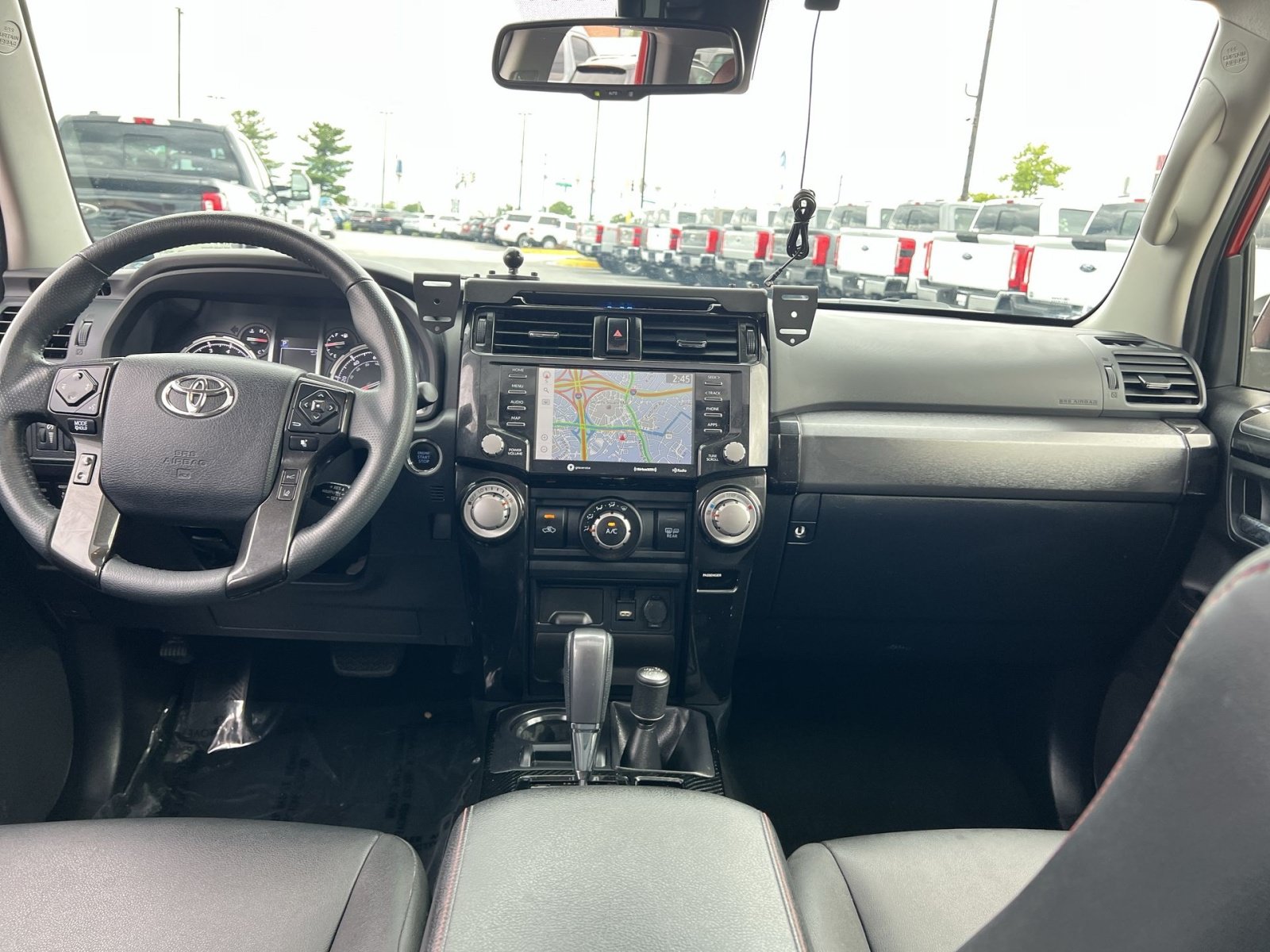 Used 2020 Toyota 4Runner Venture w/ Moonroof Package AWD/4WD image 23