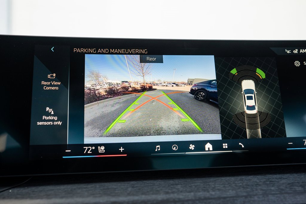 New 2026 BMW 330i xDrive Sedan w/ M Sport Package image 26