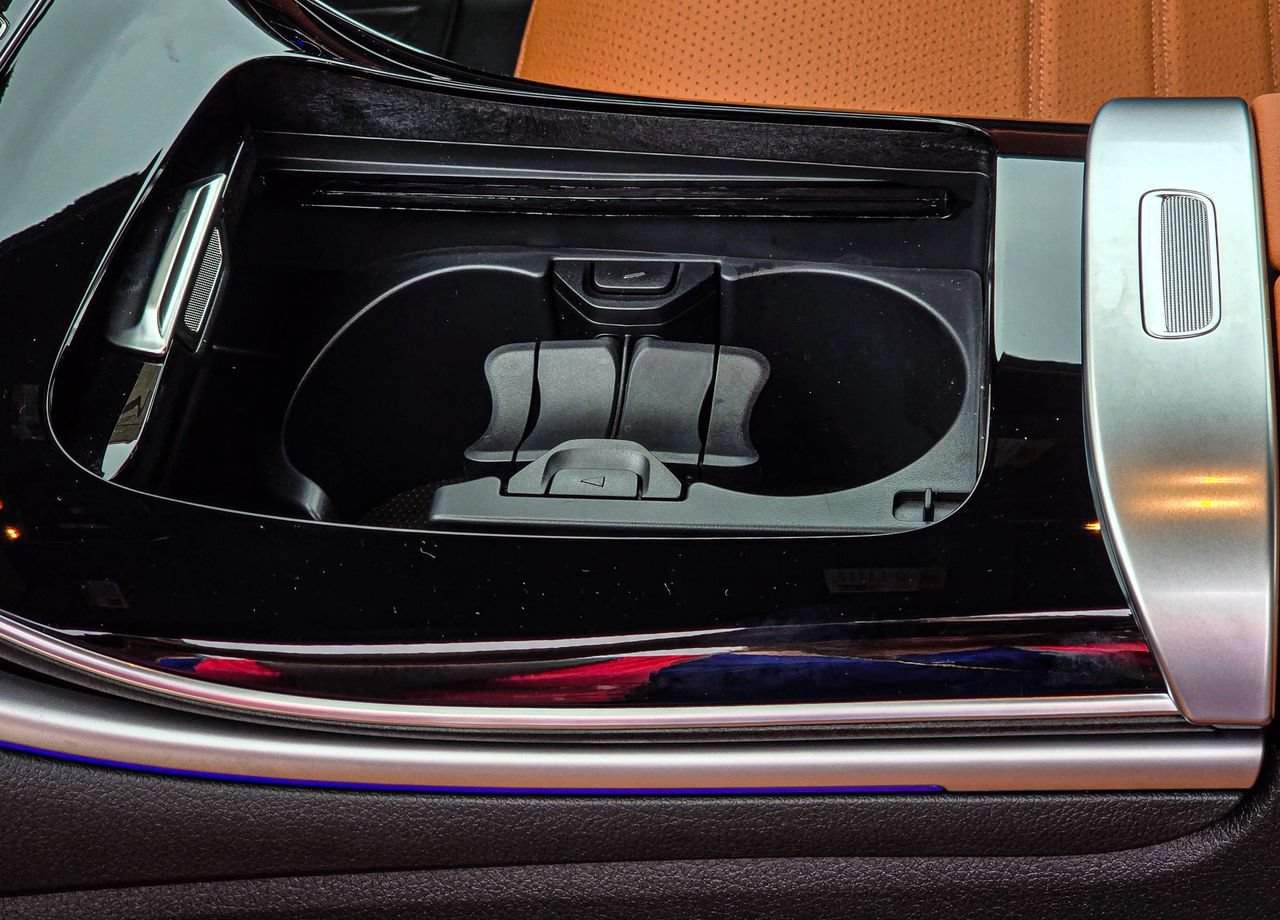 New 2026 Mercedes-Benz C 300 4MATIC Sedan image 17