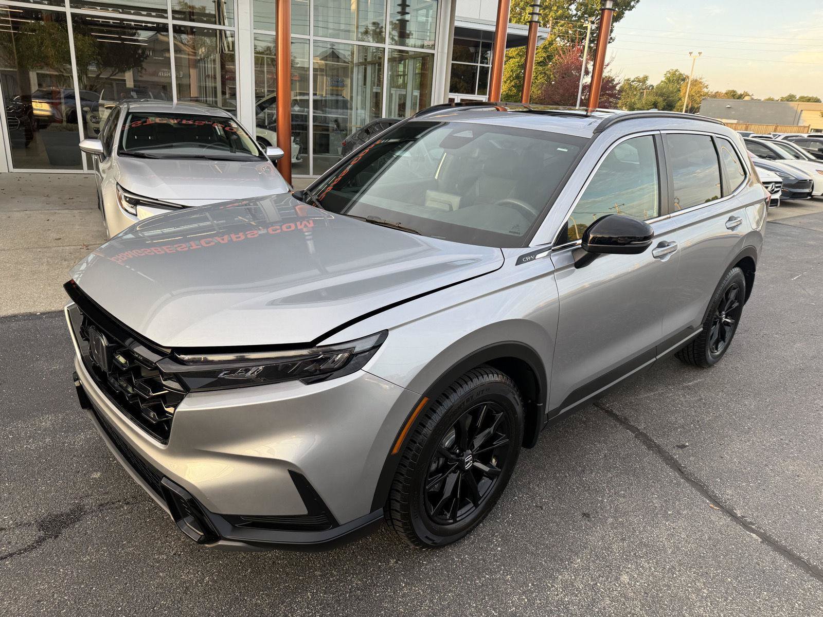 Used 2023 Honda CR-V Sport image 3
