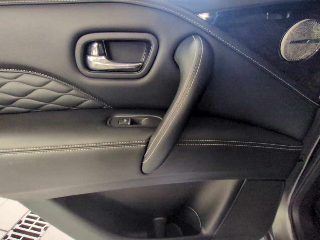 Used 2021 INFINITI QX80 Sensory w/ Cargo Package AWD/4WD image 23