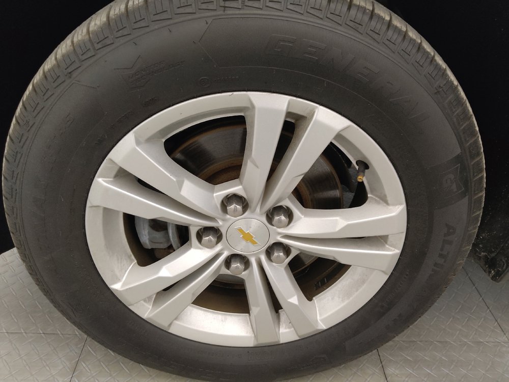Used 2015 Chevrolet Equinox LS FWD image 31