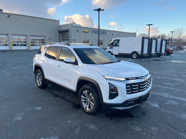 Used 2025 Chevrolet Equinox LT image 7