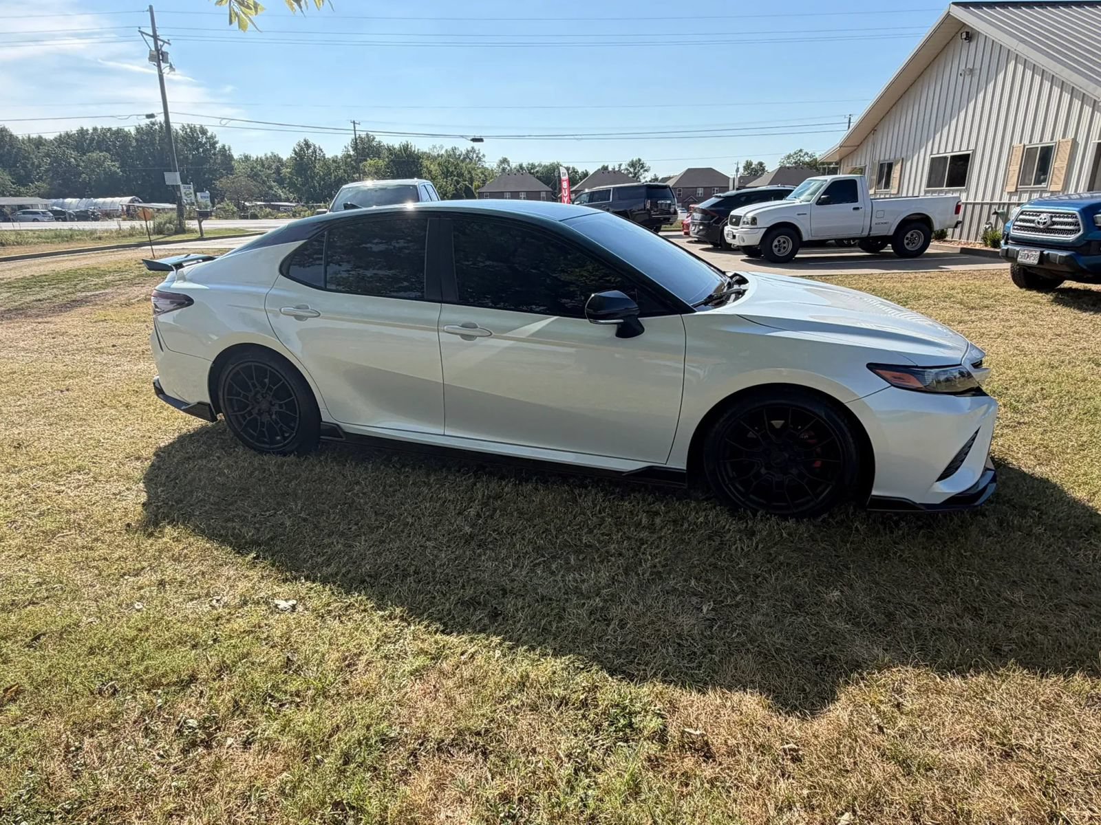 Used 2022 Toyota Camry TRD FWD image 4