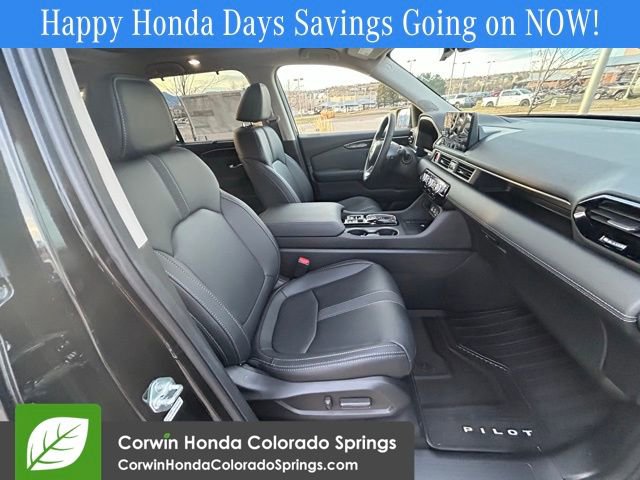 New 2025 Honda Pilot Touring image 31