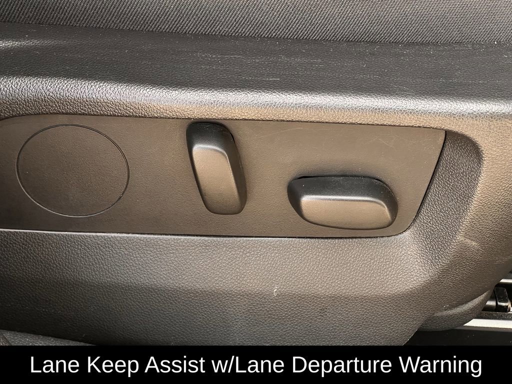 Used 2023 Buick Envision Essence w/ Sport Touring Package image 31