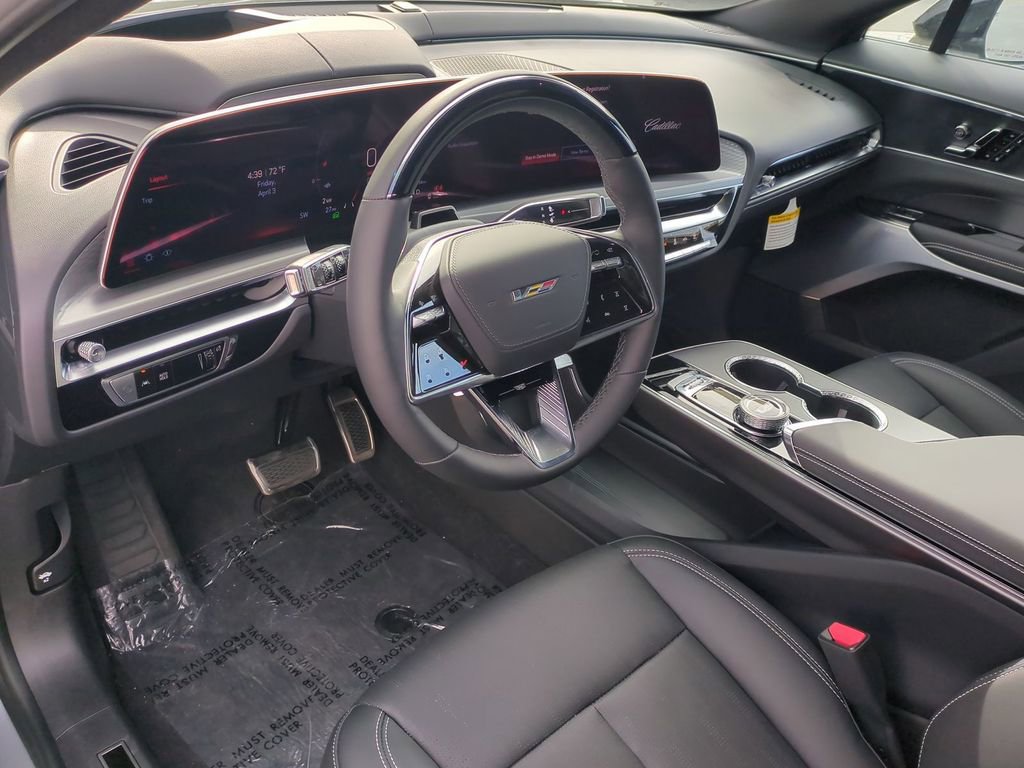 New 2026 Cadillac Lyriq V image 11