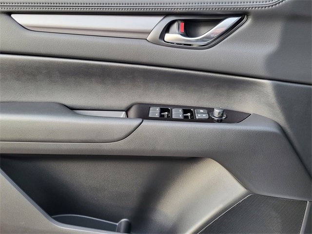 New 2025 MAZDA CX-5 AWD 2.5 S w/ Preferred Package image 3