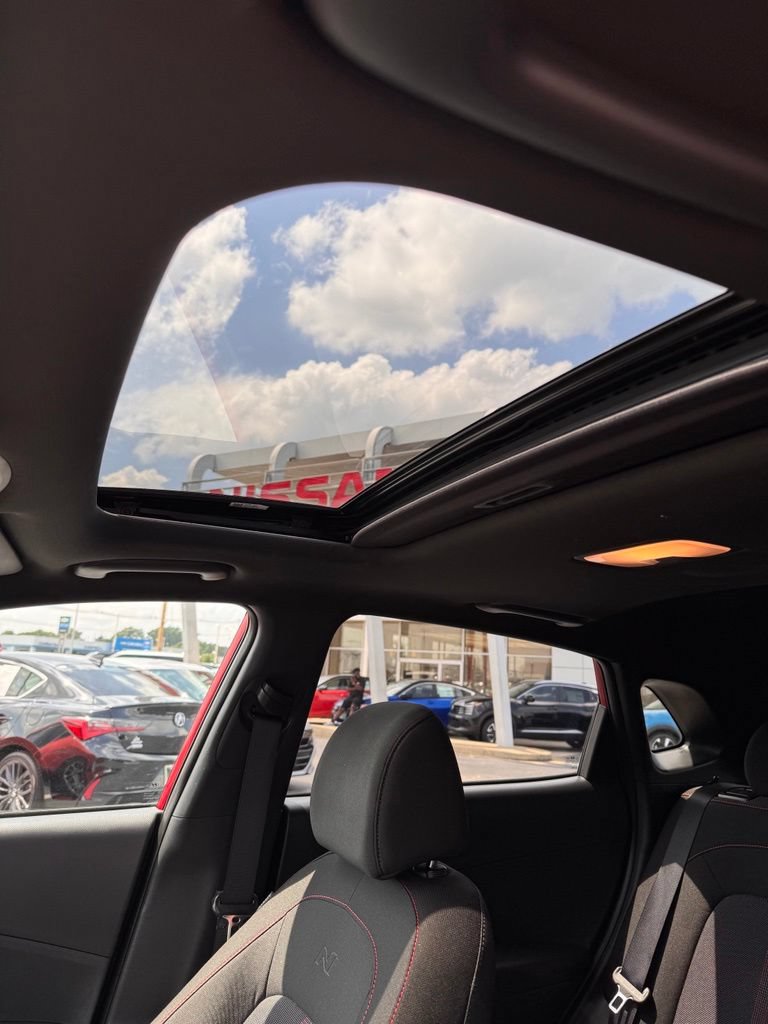 Used 2023 Hyundai Kona N Line FWD image 18