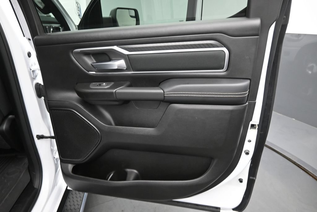 Used 2025 RAM 1500 Big Horn AWD/4WD image 23