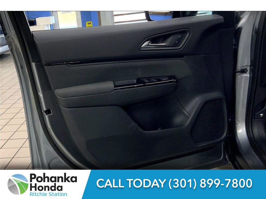 New 2025 Honda Prologue EX image 13